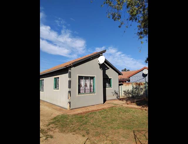 3 BEDROOM PROPERTY TO RENT IN VILLA LIZA
